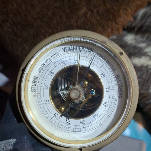 Rundes barometer aus messing - rundes,