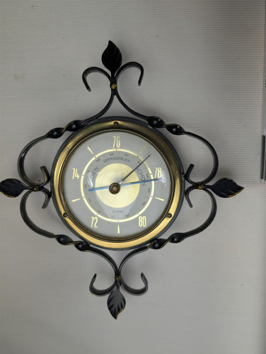 Vintage barometer der - barometer,