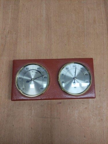 Barometer mit thermometer - barometer,
