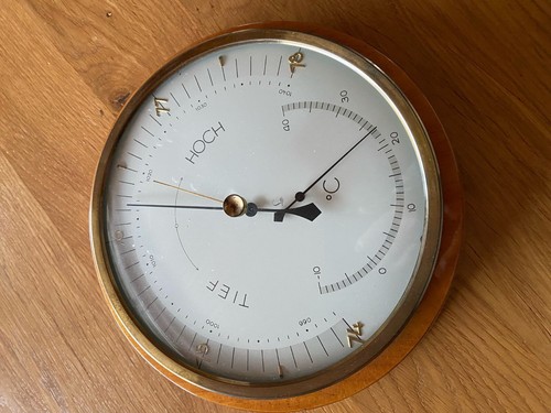 Barometer mit holzring alt - barometer,