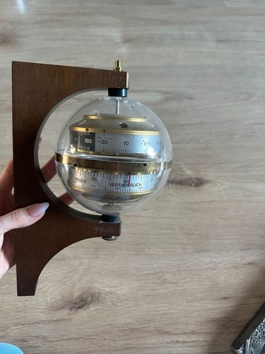 Vintage space age - space,
