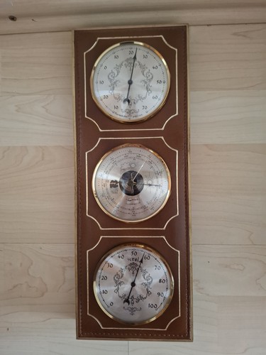 Wandbarometer erref made - ,,erref", in